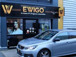 Utilisé 2017 Peugeot 308 GT-line Berline | 10 790 € (Prix juste)