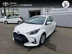 Utilisé 2021 Toyota Yaris Hybrid Business Edition Berline | 15 990 € (Prix juste)