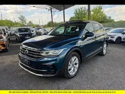Bleu Utilisé 2021 VW Tiguan Elegance SUV | 23 990 € (Prix juste)