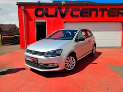 Gris Utilisé 2015 VW Polo Berline | 7 990 € (Prix juste)