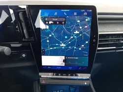 Noir Nouvelle 2024 Renault Rafale Techno SUV | 40 999 € (Prix juste)
