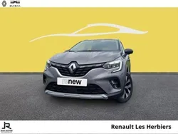 Noir Utilisé 2024 Renault Captur Techno SUV | 19 790 € (Prix juste)