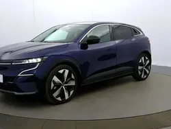 Bleu Utilisé 2023 Renault Mégane Techno Berline | 30 490 € (Prix assez cher)