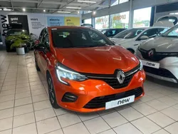 Orange Utilisé 2022 Renault Clio V LIMITED Berline | 17 990 € (Prix juste)
