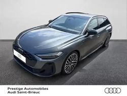 Gris Utilisé 2025 Audi A5 S-Line Coupé | 73 990 €