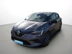 Gris Occasion 2023 Renault Clio V Berline | 17 490 € (Prix juste)