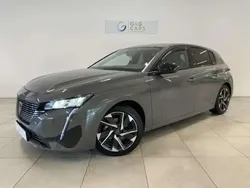 Gris Utilisé 2024 Peugeot 308 Allure Berline | 23 990 € (Prix juste)