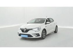 Blanc Utilisé 2022 Renault Mégane IV Evolution Berline | 16 990 € (Prix juste)
