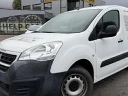 Utilisé 2018 Peugeot Partner Premium Monospace | 9 990 € (Super prix)