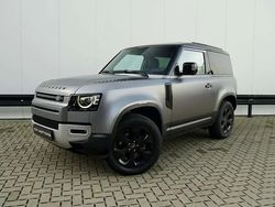Gris Occasion 2021 Land Rover Defender SE SUV | 59 995 €