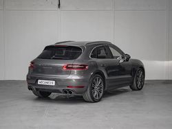 Gris Utilisé 2015 Porsche Macan Turbo SUV | 49 900 € (Prix cher)