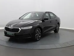 Noir Utilisé 2020 Skoda Octavia Business Line Berline | 23 899 € (Prix juste)
