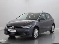 Gris Utilisé 2024 VW Polo Style Berline | 23 699 € (Prix juste)