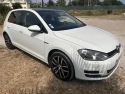Utilisé 2014 VW Golf VII Cup Berline | 16 900 € (Prix juste)