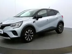 Gris Utilisé 2024 Renault Captur Evolution SUV | 16 999 € (Bon prix)