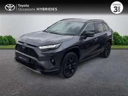 Utilisé 2023 Toyota RAV4 Hybrid SUV | 35 980 € (Prix juste)
