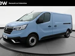 Bleu Nouvelle 2024 Renault Trafic Van | 33 990 € (Bon prix)