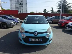 Bleu Utilisé 2012 Renault Twingo Dynamique Citadine | 5 490 € (Prix assez cher)