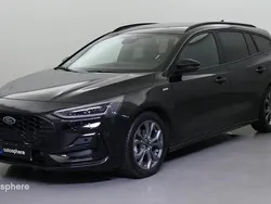 Noir Utilisé 2023 Ford Focus ST-Line Break | 23 299 € (Prix juste)