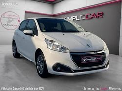 Blanc Utilisé 2019 Peugeot 208 Premium Citadine | 8 480 € (Prix juste)