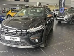 Noir Utilisé 2024 Dacia Sandero Extreme Citadine | 17 499 € (Prix juste)