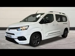 Blanc Utilisé 2022 Toyota Proace Verso City Break | 25 999 € (Prix assez cher)