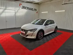 Blanc Utilisé 2020 Peugeot e-208 GT-line Citadine | 15 590 € (Prix assez cher)