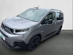 Gris Nouvelle 2024 Citroën Berlingo Monospace | 28 350 € (Prix cher)