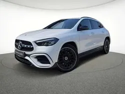 Blanc Utilisé 2023 Mercedes GLA250 AMG line SUV | 46 990 € (Prix juste)