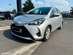 Gris Utilisé 2020 Toyota Yaris Hybrid Business Edition Citadine | 13 490 € (Super prix)