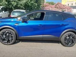 Bleu Nouvelle 2025 Renault Captur Esprit Alpine SUV | 30 600 € (Prix cher)