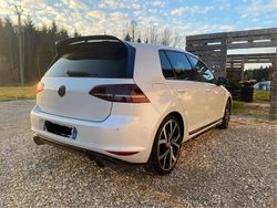 Blanc Utilisé 2016 VW Golf VII GTI Berline | 24 000 € (Prix juste)