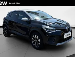 Noir Utilisé 2024 Renault Captur Evolution SUV | 22 990 €