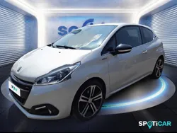 Blanc Utilisé 2017 Peugeot 208 GT-line Citadine | 8 490 € (Bon prix)