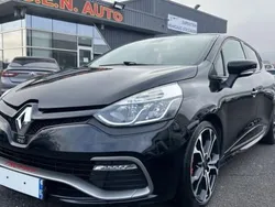 Utilisé 2015 Renault Clio IV Trophy Citadine | 16 990 € (Prix assez cher)