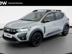 Gris Utilisé 2024 Dacia Sandero Extreme Citadine | 17 450 € (Prix assez cher)