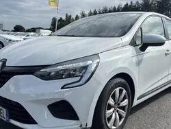 Utilisé 2020 Renault Clio V Zen Citadine | 10 990 € (Bon prix)
