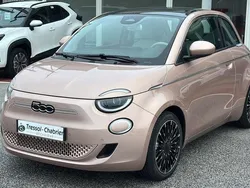Rouge Utilisé 2023 Fiat 500e La Prima Citadine | 19 575 € (Prix juste)