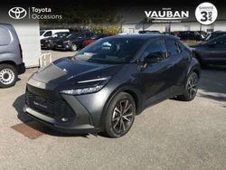 Utilisé 2024 Toyota C-HR Design SUV | 28 990 € (Prix juste)