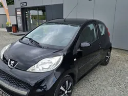 Utilisé 2010 Peugeot 107 Citadine | 5 790 € (Prix assez cher)