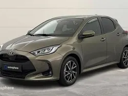 Utilisé 2022 Toyota Yaris Hybrid Design Berline | 19 999 € (Prix juste)