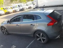Gris Utilisé 2016 Volvo V40 R-Design Break | 9 400 €