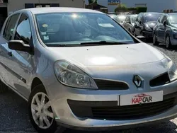 Utilisé 2006 Renault Clio II Expression Citadine | 4 290 € (Prix cher)
