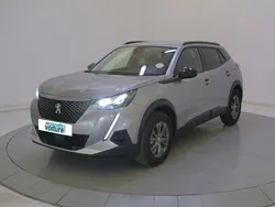 Gris Utilisé 2022 Peugeot e-2008 Style SUV | 18 290 € (Prix juste)