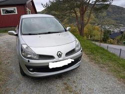 Utilisé 2006 Renault Clio II Campus Berline | 1 950 € (Prix juste)