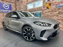 Gris Utilisé 2024 BMW 120 M Sport Citadine | 44 071 €