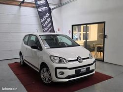 Blanc Utilisé 2017 VW up! Highline Citadine | 6 490 €