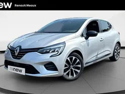 Gris Utilisé 2023 Renault Clio V Techno Citadine | 16 299 € (Prix juste)