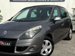 Gris Utilisé 2011 Renault Scénic III Business Monospace | 7 990 € (Prix juste)