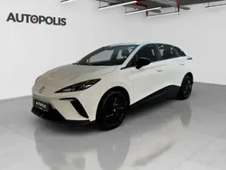 Blanc Utilisé 2023 MG MG4 EV Citadine | 25 490 € (Prix cher)
